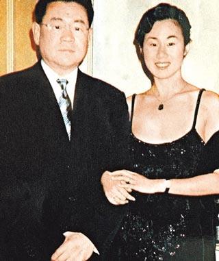 刘銮雄和王颖妤