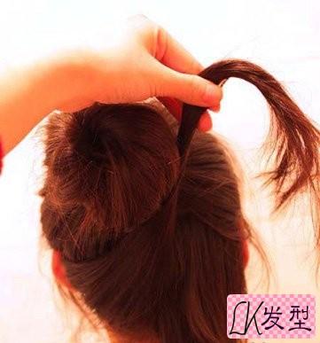 简单可爱的发型一定会让你动心的呢,让中长头发的mm们摆脱烦恼._皮皮网 简单可爱的发型一定会让你动心的呢,让中长头发的mm们摆脱烦恼.