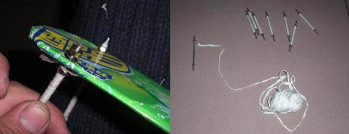 易拉罐是一种很好的手工制作小工艺品的材料,除了容易找到,还因为处理方便。谁家没有几个废旧易拉罐,但如果为了卖废品那几个小钱专门跑去收购站一趟把易拉罐出售给回收人员,还不如趁着有点闲暇把这些闲置的废旧易拉罐改造出好玩的小制作呢。 制作这艘飞机模型所需要的主要材料和工具包括: 空易拉罐若干;废旧铁丝;棉线;空玻璃胶瓶一个;薄膜,把废旧饮料瓶回收起来后完整地撕下瓶身的塑料薄膜,需要若干张这样的薄膜;热熔胶;双面胶;透明胶;带斜纹的一张废纸,可以从记事本上撕下;废旧硬卡纸或者一个拆开的利乐砖软包饮料壳(牛奶盒之类