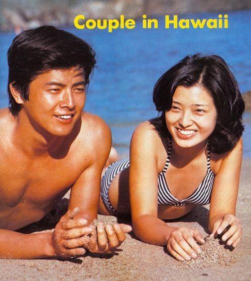 山口百惠早年湿身比基尼写真曝光（图）