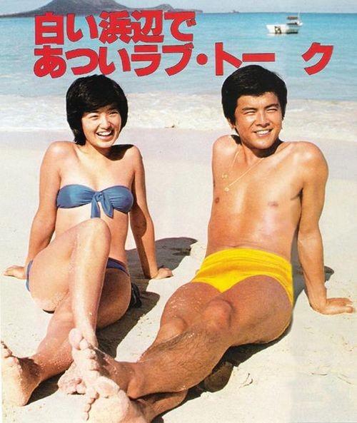 山口百惠早年湿身比基尼写真曝光（图）