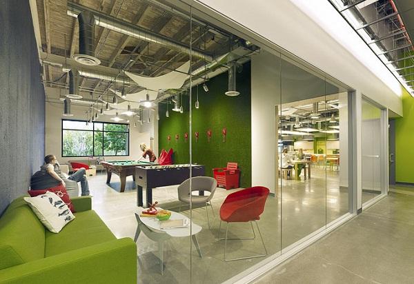 怎么进入办公室会议室 68bd825257c2277c6cf317066e72bbf7.jpg?height=412&width=600