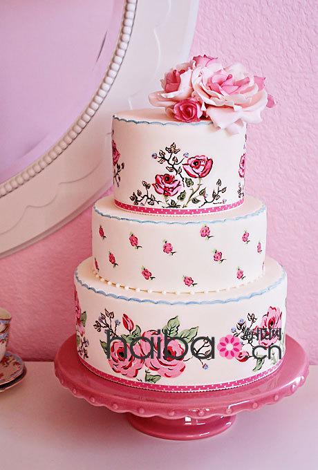 创意十足的婚礼蛋糕不拼口感拼外形,你会喜欢哪一款?