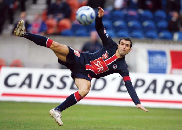 《足球俱乐部杂志 》 pedro十年十andriytopten &nbsp;&nbsp;&nbsp