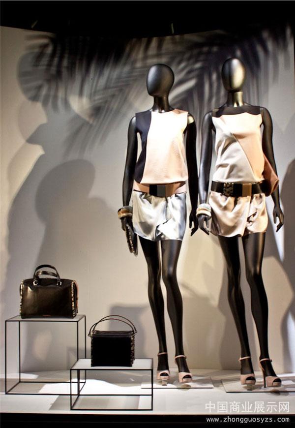 2013年米兰阿玛尼(armani)橱窗陈列赏析