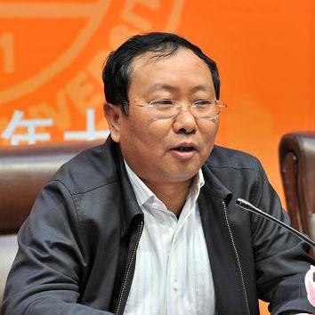 吴少华任中国光大(集团)总公司执行董事,副总经理,党委委员,光大金控