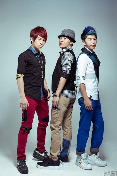 12/23 宇豪 小麦成立新组合 周杰伦取名小宇宙