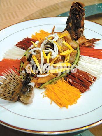 七彩菊花桂鱼柳