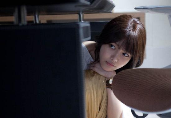 少女时代秀英《第三医院》曝唯美剧照(图)