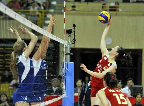 米杨闪耀佛山三战贡献14分 平添自信成女排又一收获