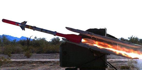 美国ai3导弹在测试中成功拦截107毫米火箭弹