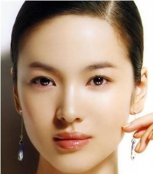 鹅蛋脸美妆技巧